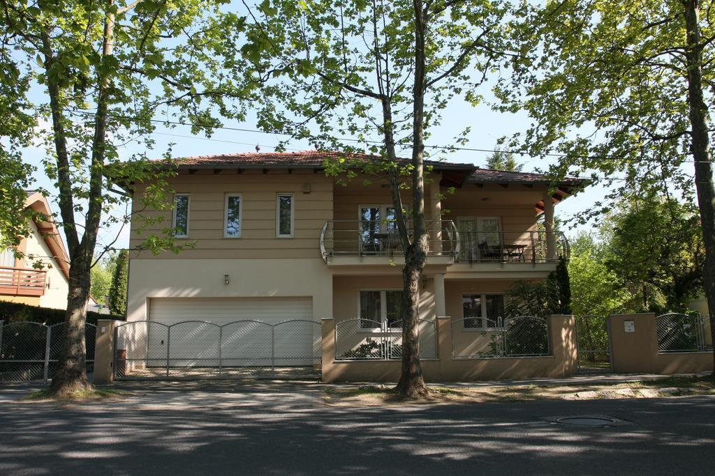 Amore Apartman Daire Siofok Dış mekan fotoğraf