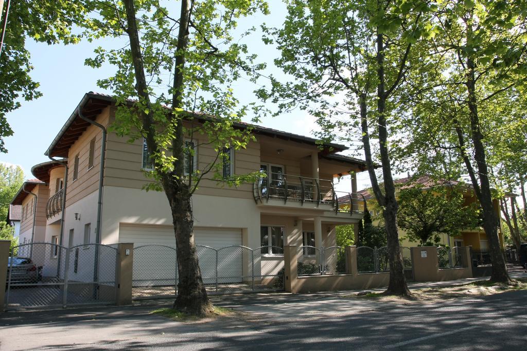 Amore Apartman Daire Siofok Dış mekan fotoğraf