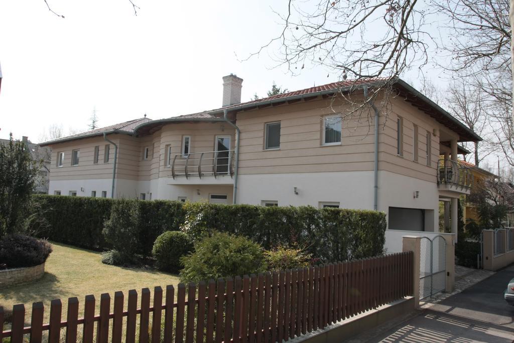 Amore Apartman Daire Siofok Dış mekan fotoğraf